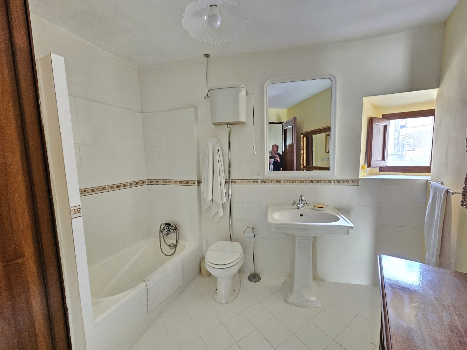 Piano Primo Bathroom 2